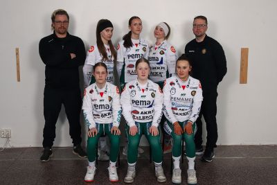 C-tytöt joukkueen kuva